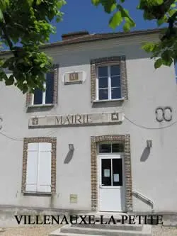 epaviste à proximité de Villenauxe-la-Petite (77480)